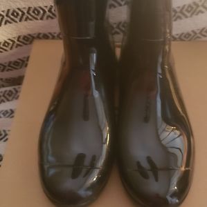 Black Ugg Rainboots